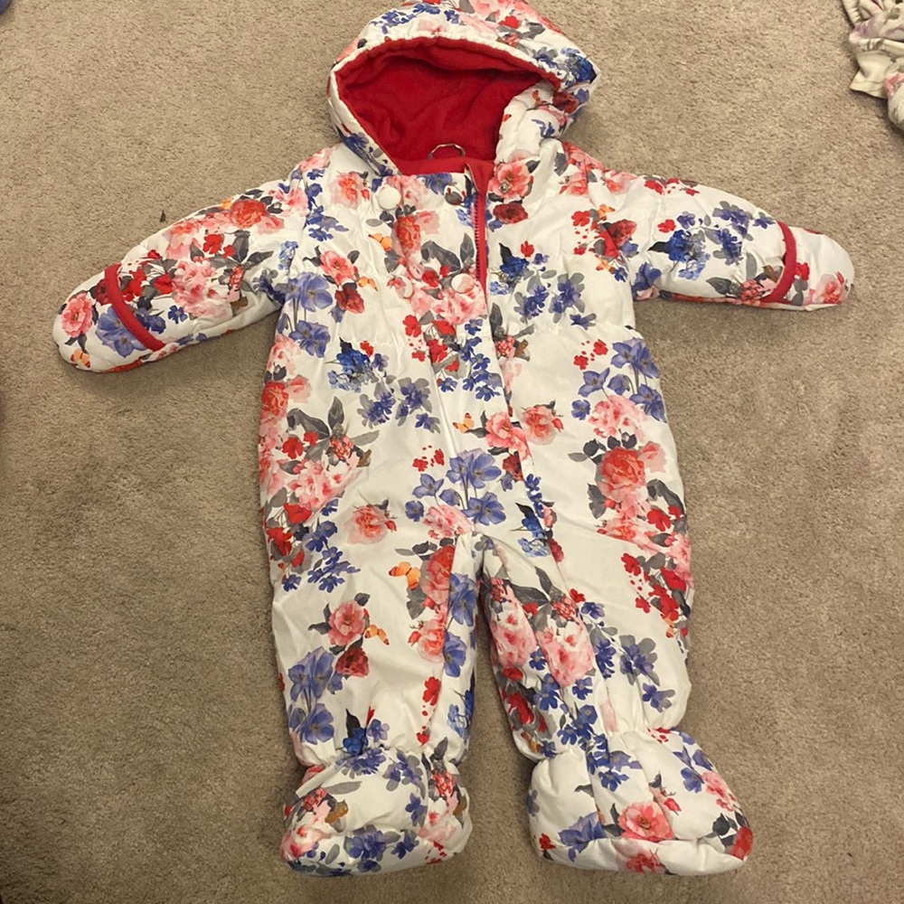 R 1881 ROTHSCHILD  Floral Baby Snowsuit 6-…